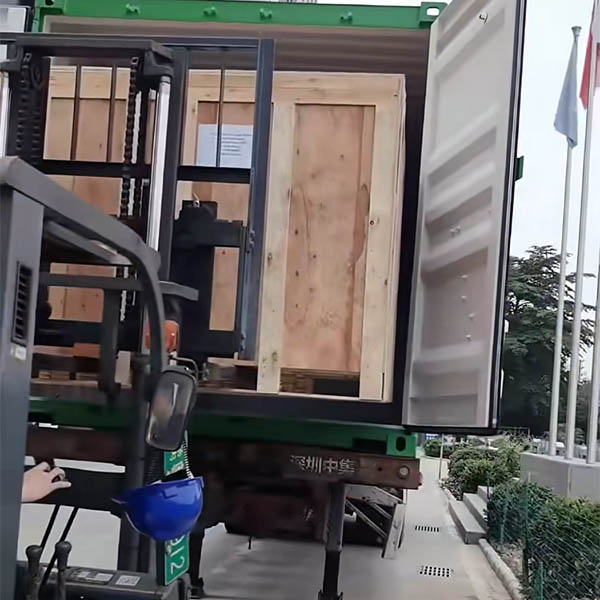 TAICHUANG বাজারের চাহিদা মেটাতে বাদাম ট্যাপিং মেশিনের একাধিক ব্যাচ পাঠায়